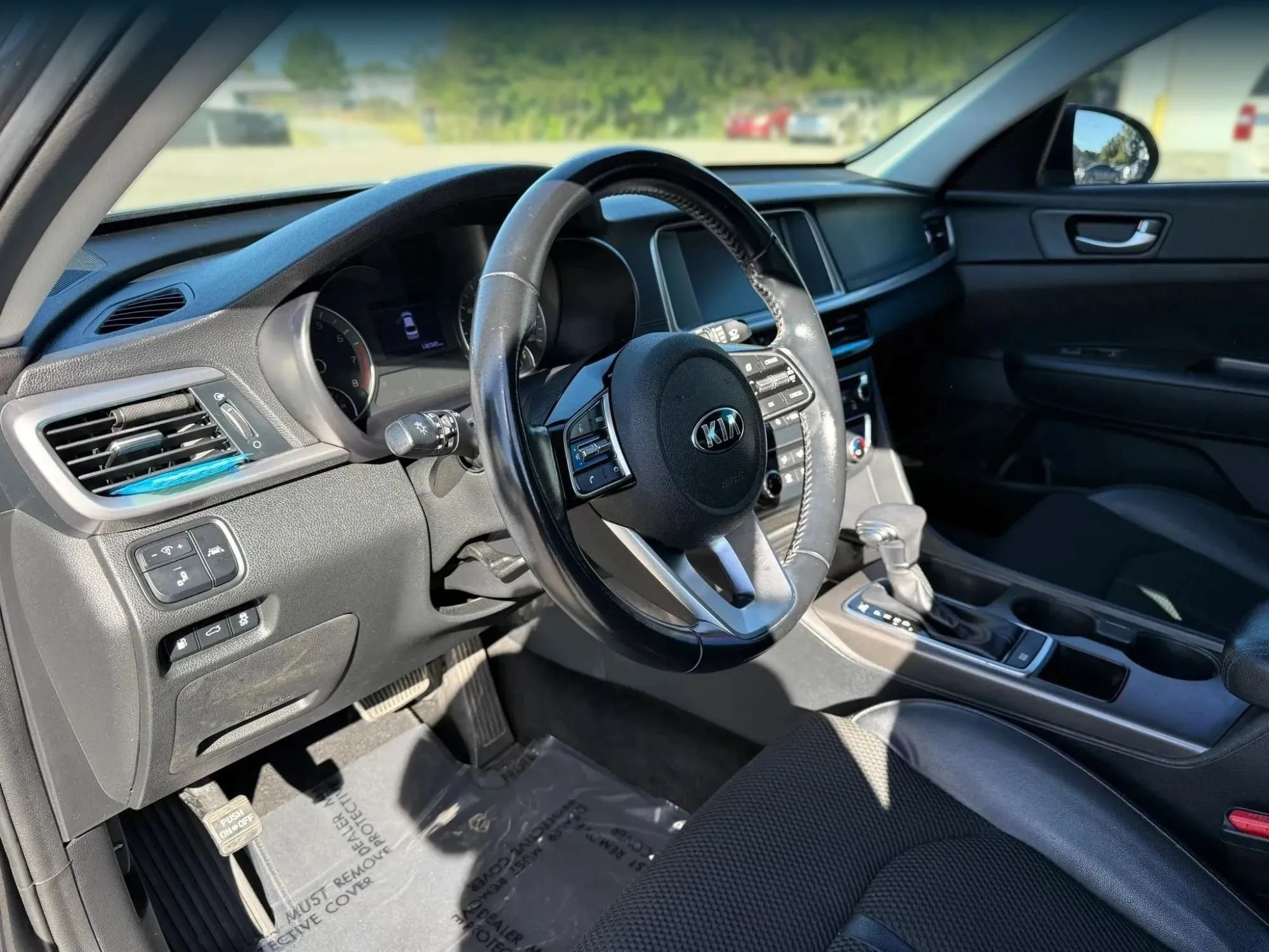 Used 2020 Kia Optima S FWD image 17