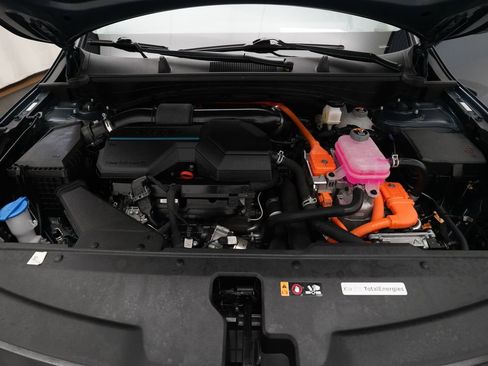 Used 2023 Kia Sportage EX w/ EX Premium Package image 3