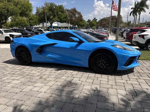 Used 2025 Chevrolet Corvette Stingray Preferred Cpe w/ 2LT RWD image 15