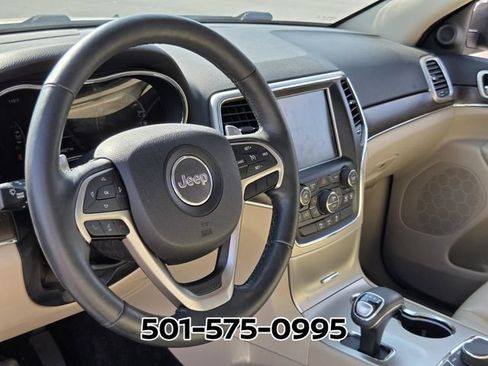 Used 2015 Jeep Grand Cherokee Limited w/ Trailer Tow Group IV AWD/4WD image 9