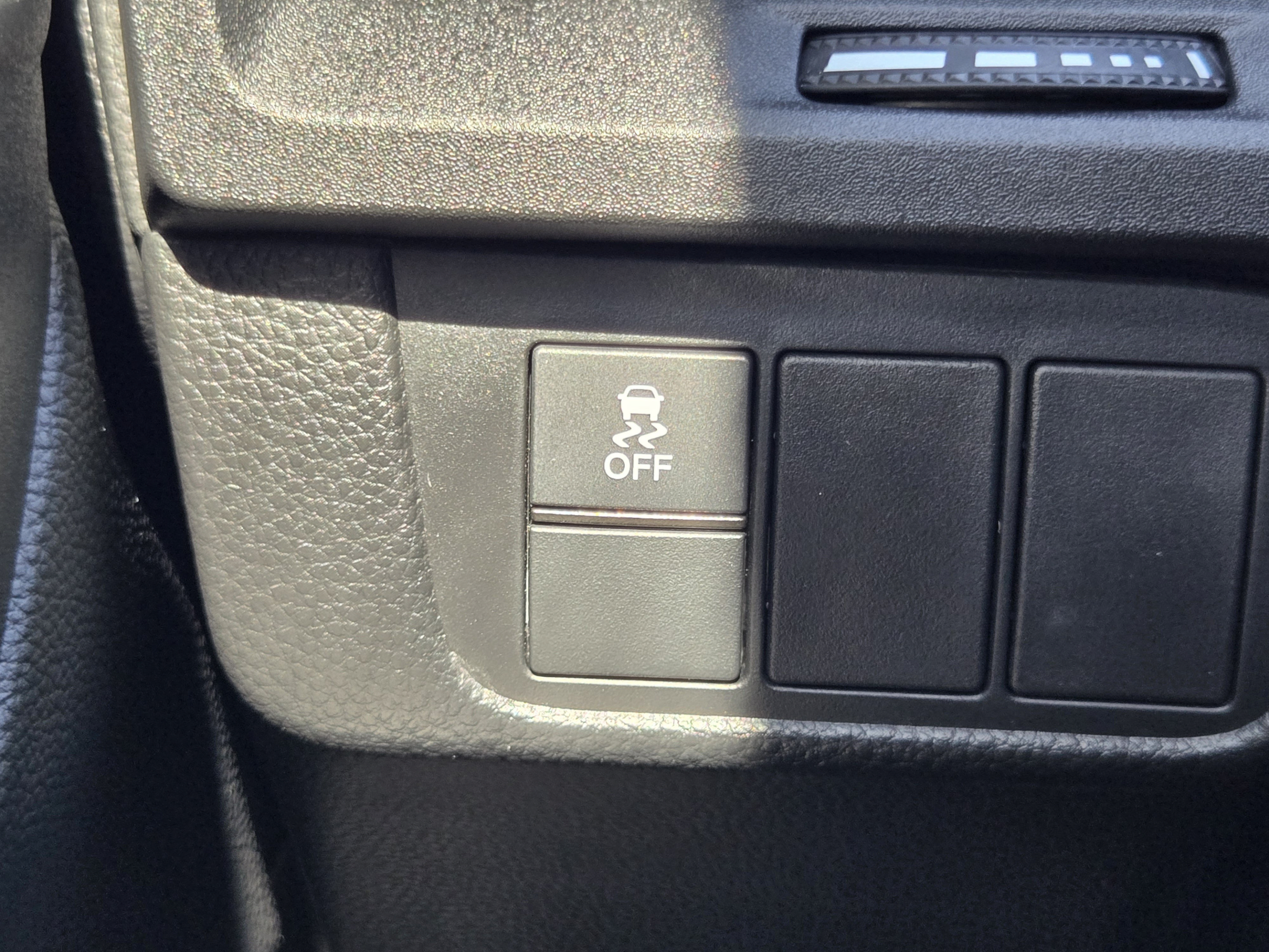 Used 2025 Honda CR-V EX image 19