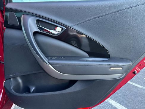 Used 2013 Hyundai Azera 4dr Sdn image 18