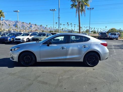 Used 2015 MAZDA MAZDA3 i SV image 12