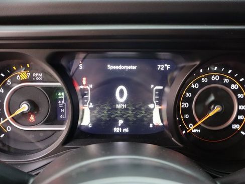 Used 2025 Jeep Wrangler Unlimited Rubicon 392 image 20