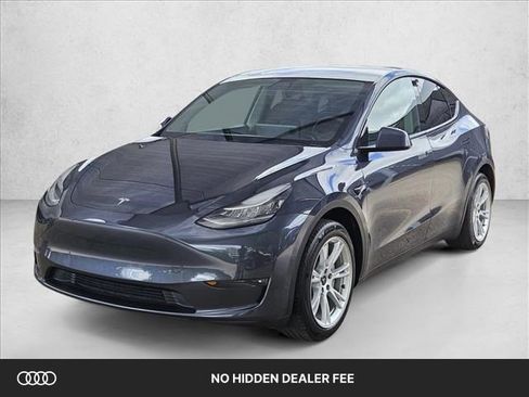 Used 2021 Tesla Model Y Long Range AWD/4WD image 1