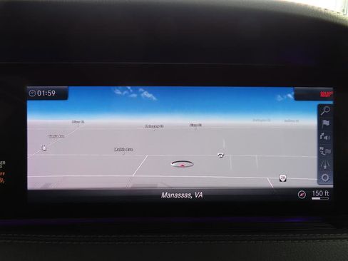 Used 2018 Mercedes-Benz S 560 4MATIC Sedan image 27