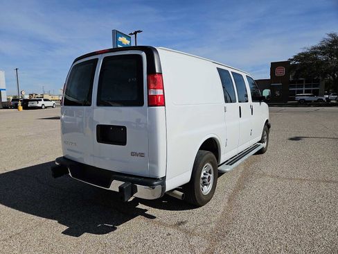 Used 2024 GMC Savana 2500 w/ Driver Convenience Package RWD image 8