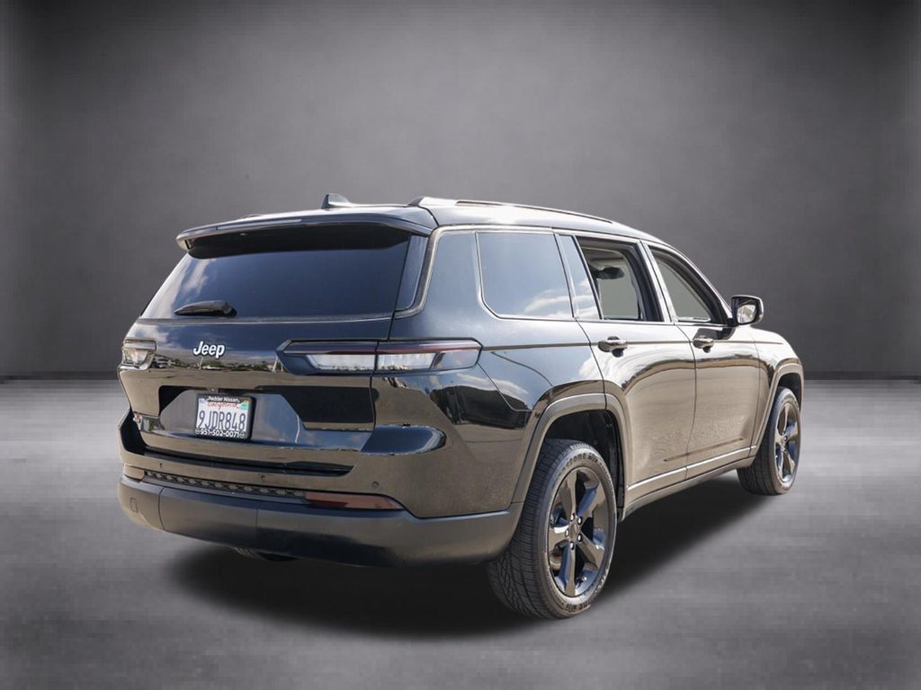 Used 2021 Jeep Grand Cherokee L Limited AWD/4WD image 4