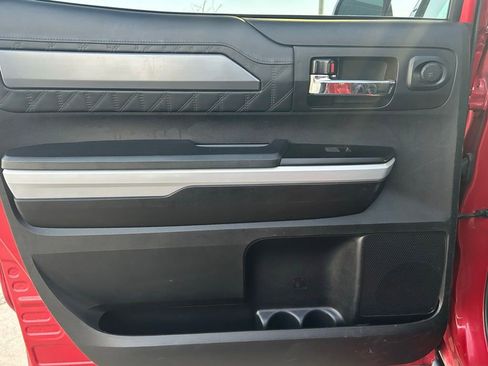 Used 2020 Toyota Tundra Platinum image 27