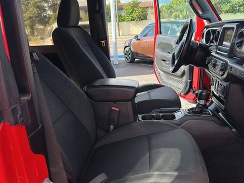 Used 2019 Jeep Wrangler Sport AWD/4WD image 27