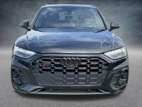 Used 2023 Audi SQ5 Prestige w/ Prestige Package AWD/4WD image 8