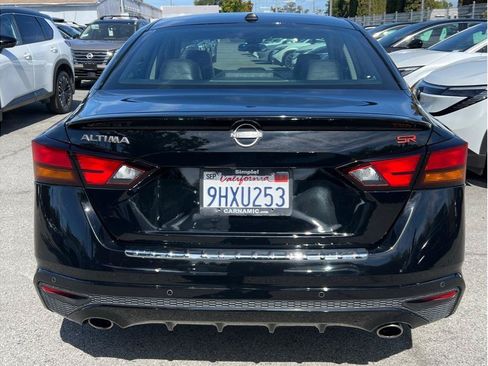 Used 2023 Nissan Altima 2.5 SR FWD image 4