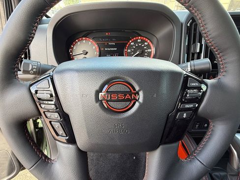 New 2026 Nissan Frontier PRO-4X w/ Pro-4x Convenience Package image 25