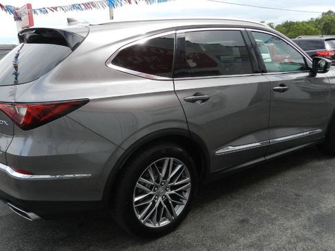 Used 2022 Acura MDX SH-AWD w/ Advance Package image 6