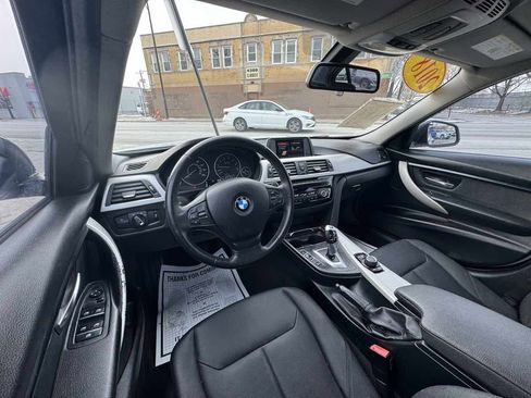 Used 2018 BMW 320i Sedan image 11
