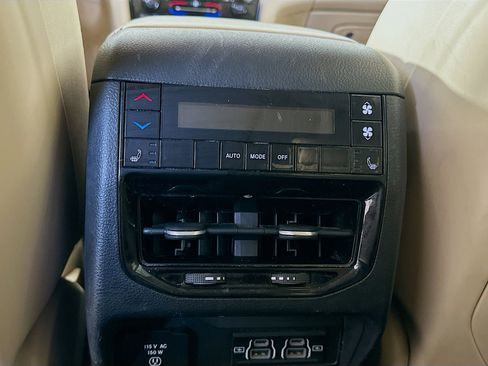 Used 2022 Jeep Grand Cherokee L Limited AWD/4WD image 27