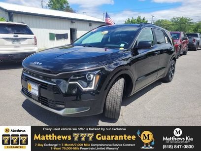 Certified 2025 Kia Niro EX Touring