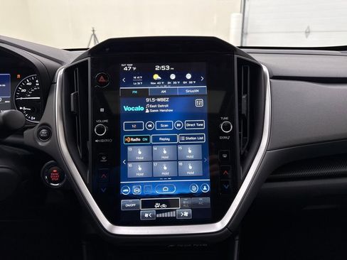 Used 2025 Subaru Crosstrek 2.0i Premium image 17