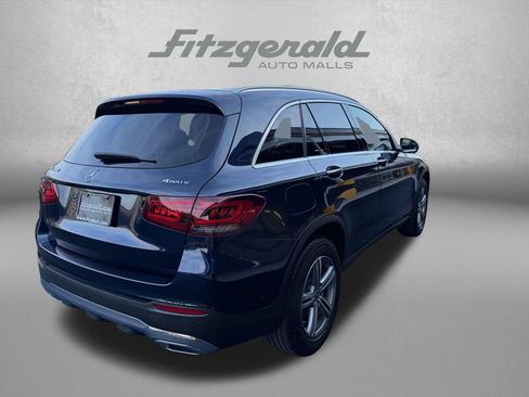 Used 2021 Mercedes-Benz GLC 300 4MATIC image 4
