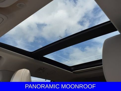 Used 2022 Ford Explorer Limited w/ Limited Technology Package AWD/4WD image 9
