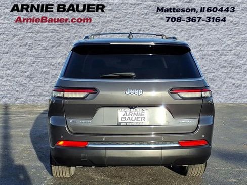 Used 2022 Jeep Grand Cherokee L Limited image 8