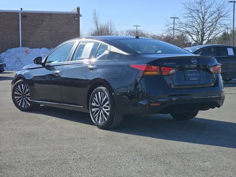 Used 2023 Nissan Altima 2.5 SV image 12