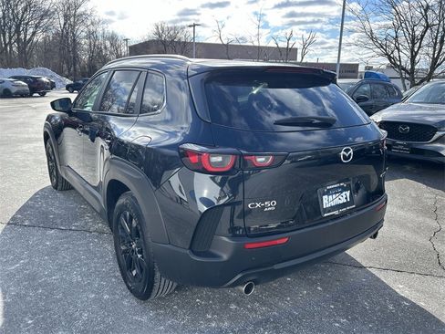 Certified 2025 MAZDA CX-50 AWD 2.5 S w/ Preferred Package image 6