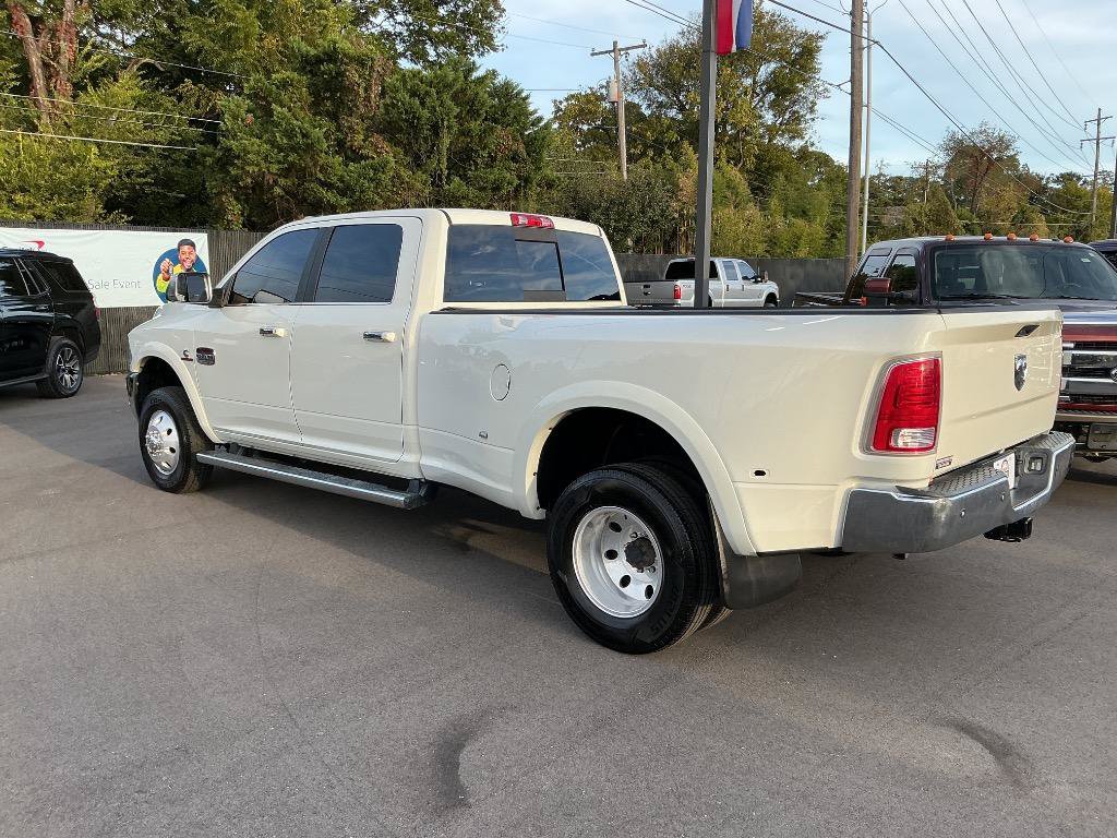 Used 2018 RAM 3500 Laramie Longhorn AWD/4WD image 5