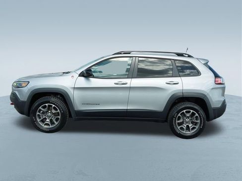 Used 2022 Jeep Cherokee Trailhawk AWD/4WD image 4