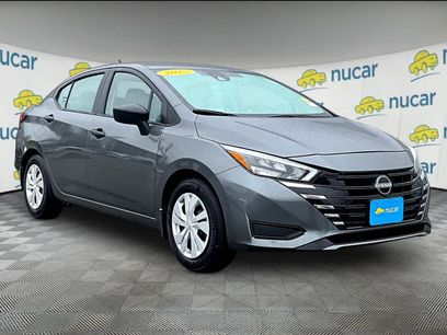 Used 2025 Nissan Versa S w/ Trunk Package