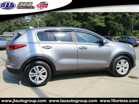Used 2017 Kia Sportage LX FWD image 8