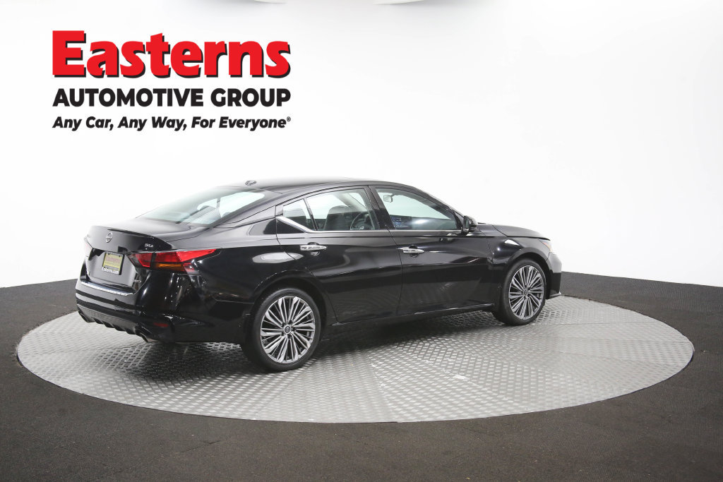 Used 2023 Nissan Altima 2.5 SL AWD/4WD image 44