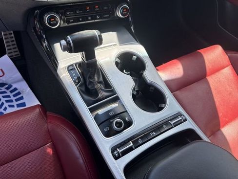Used 2019 Kia Stinger GT1 AWD/4WD image 22