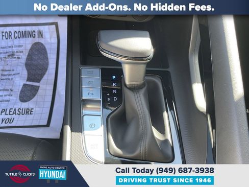 Certified 2024 Hyundai Elantra Limited image 19