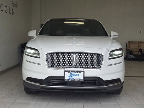 Used 2022 Lincoln Nautilus Reserve w/ Equipment Group 201A AWD/4WD image 2