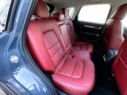 Used 2023 MAZDA CX-5 Carbon Edition image 19