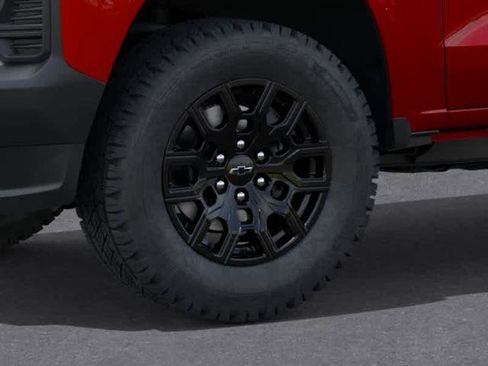 New 2026 Chevrolet Colorado W/T w/ WT Custom Package AWD/4WD image 9