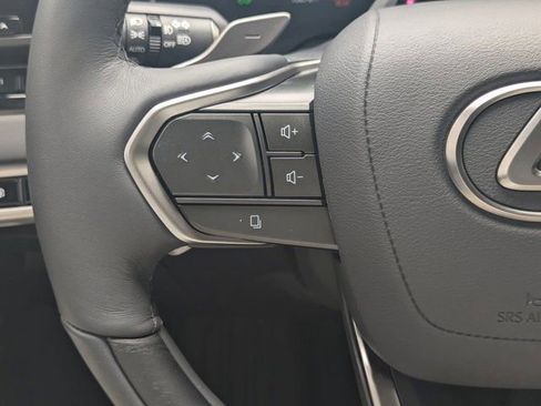 Used 2026 Lexus RX 350 w/ Convenience Package AWD/4WD image 21