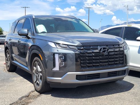 Used 2024 Hyundai Palisade Limited FWD image 22