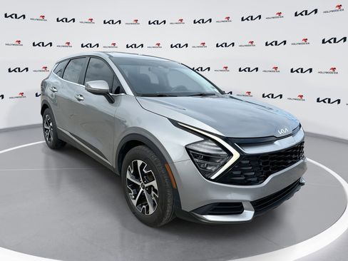 Certified 2024 Kia Sportage EX FWD image 1