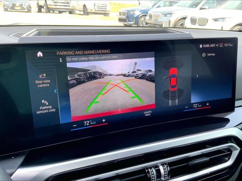 Used 2024 BMW 330i Sedan w/ Convenience Package image 25