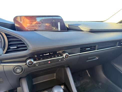 Certified 2025 MAZDA MAZDA3 s image 12