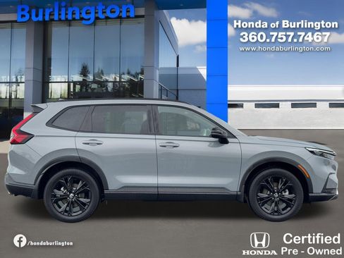 Used 2026 Honda CR-V Sport Touring image 8