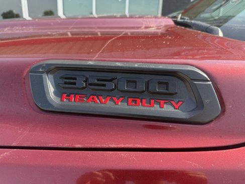Used 2021 RAM 3500 Big Horn w/ Night Edition AWD/4WD image 16