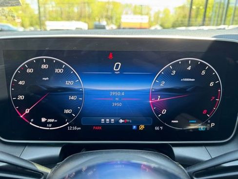Used 2026 Mercedes-Benz GLC 300 4MATIC image 24