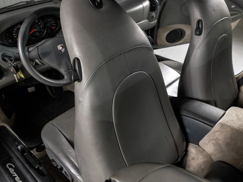Used 2001 Porsche 911 Carrera image 23