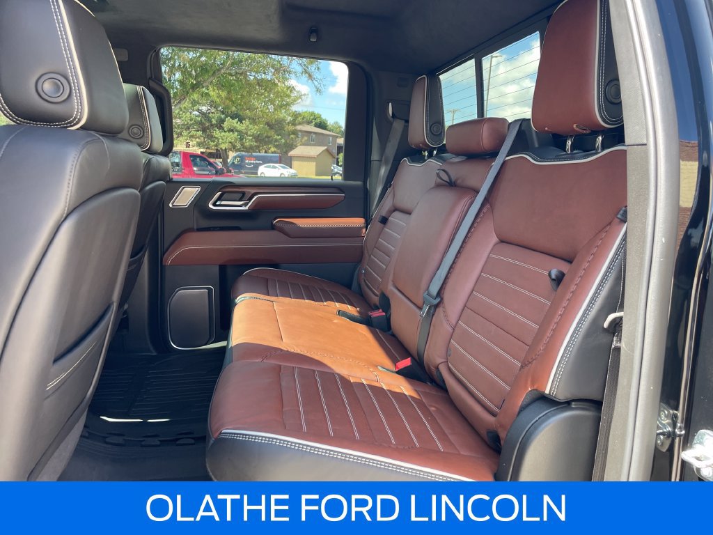 Used 2025 GMC Sierra 3500 Denali Ultimate AWD/4WD image 22