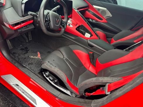 Used 2024 Chevrolet Corvette Stingray Preferred Conv w/ 2LT RWD image 13