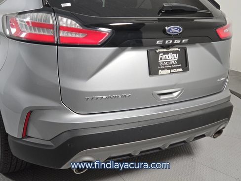 Used 2022 Ford Edge Titanium w/ Equipment Group 301A AWD/4WD image 7