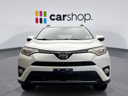 Used 2017 Toyota RAV4 Limited w/ Advanced Technology Package image 8